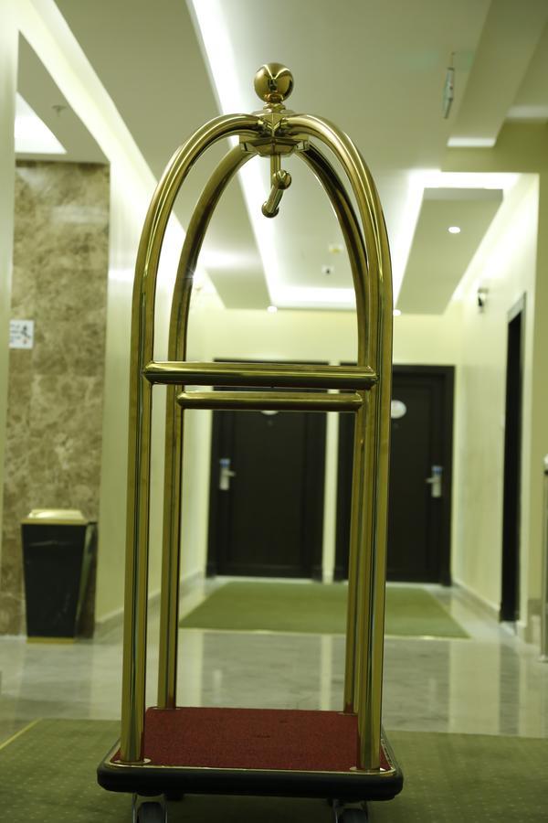Flora Hotel Suite 2 فلورا2 للشقق المخدومة ริยาดห์ ภายนอก รูปภาพ